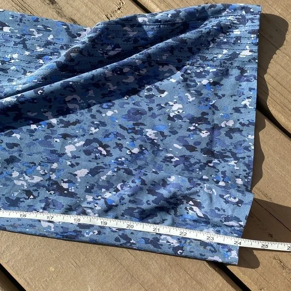 Athleta Avenue Wide Leg Crop Pants in blue print size 10 - Picture 8 of 15